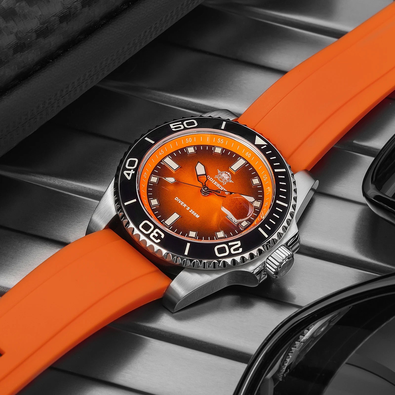 "Relógio Masculino Mergulhador ADDIESDIVE (Lançamento / Marca de Destaque), À Prova D'água, Luminoso, Relógio de Pulso Quartz, Mostrador Verde/Vermelho/Laranja, Relógio em Aço Inoxidável"